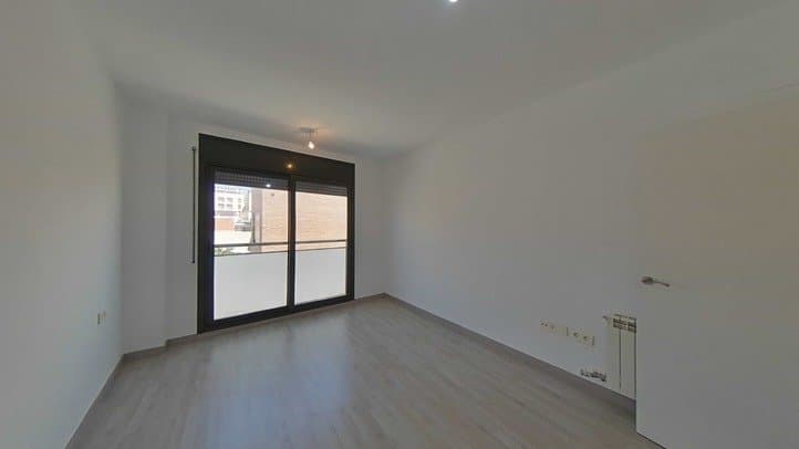 Foto 3 de C/ Pintor Torras 