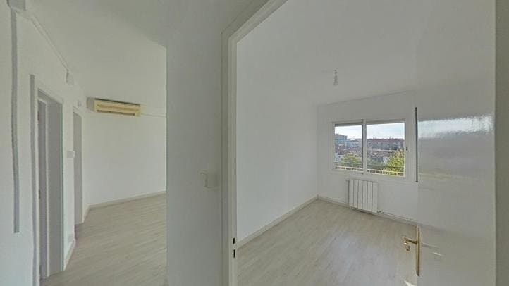 Foto 5 de C/ Fiveller
