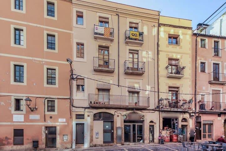 Foto principal de Vivienda en Pz de Santiago Russinyol