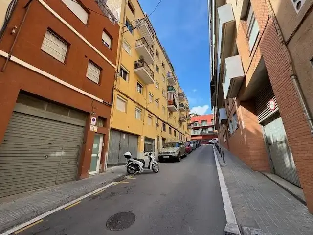 Foto 2 de Piso en venta en Cerdanyola Nord en Cerdanyola Nord por 93.630 €