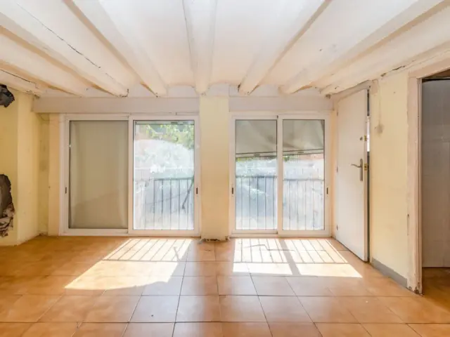 Foto 2 de Piso en venta en Ctra. de Vic-Remei en Ctra. de Vic-Remei por 41.000 €