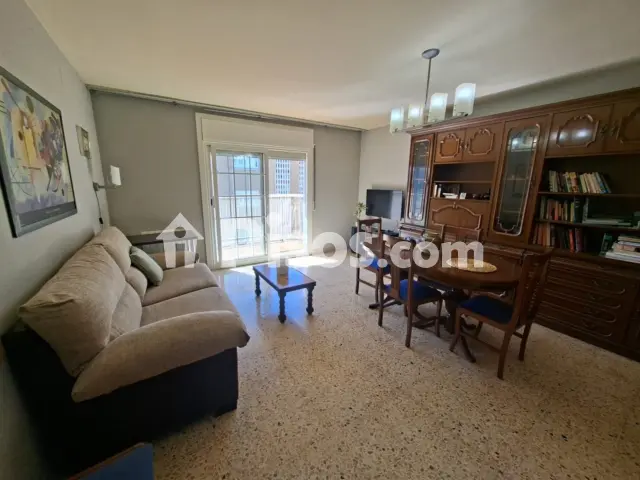 Foto 5 de Piso en venta en Barri de Montserrat en Llevant por 180.000 €