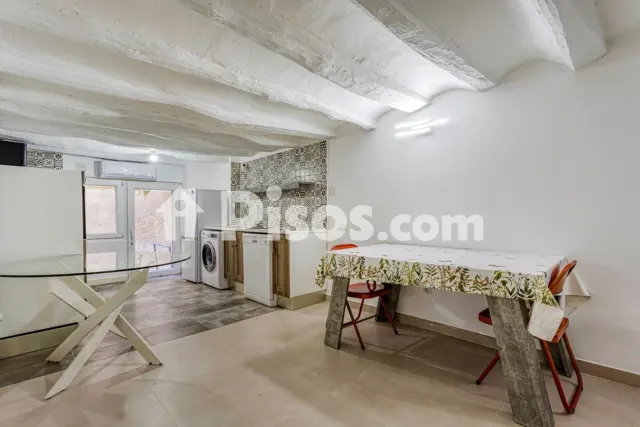 Foto 2 de Piso en venta en Centre en Llevant por 188.000 €