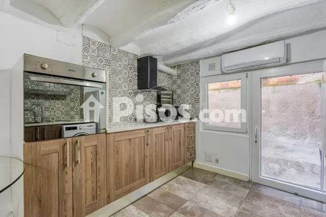 Foto 3 de Piso en venta en Centre en Llevant por 188.000 €