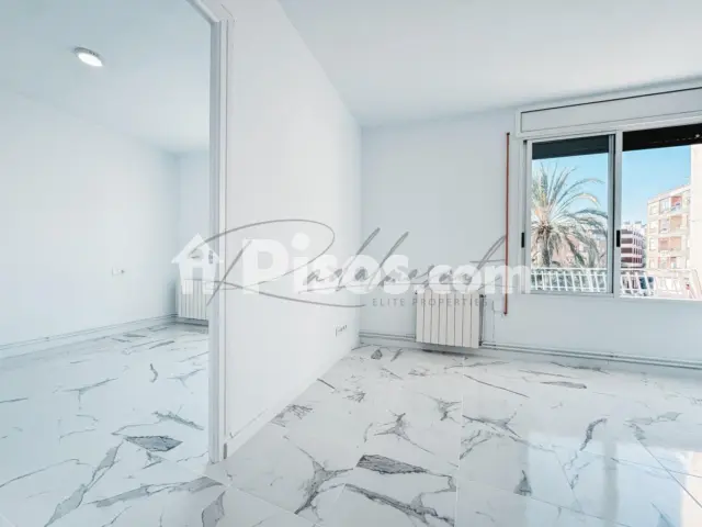 Foto principal de Piso en venta en Plaça de Morlius, 1 en Centre por 169.990 €