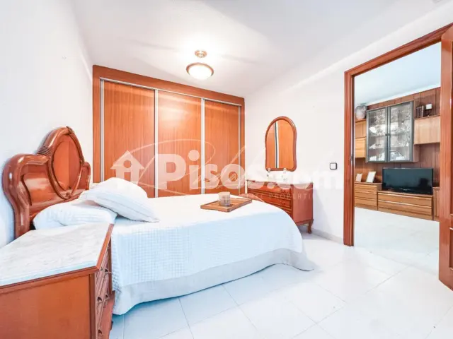 Foto 5 de Piso en venta en Carrer de Santa Magdalena, 7 en Centre por 139.990 €
