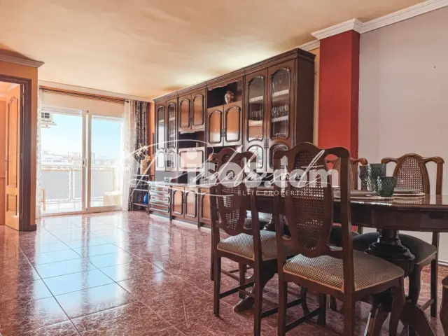Foto principal de Piso en venta en Carrer de Cambrils, 6 en Llevant por 189.990 €