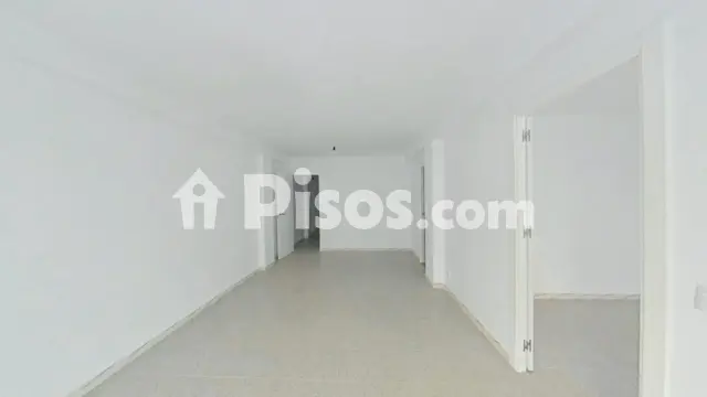 Foto 4 de Piso en venta en Centre en Centre por 131.000 €