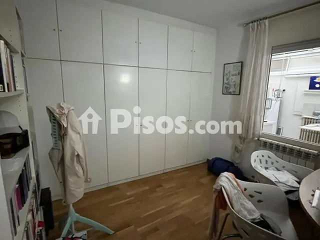 Foto 4 de Piso en venta en Carretera de la Guixa en Nord-El Sucre-Universitat por 165.000 €