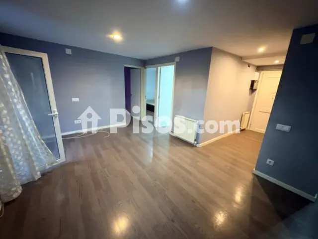 Foto 3 de Piso en venta en Centre en Centre por 98.500 €