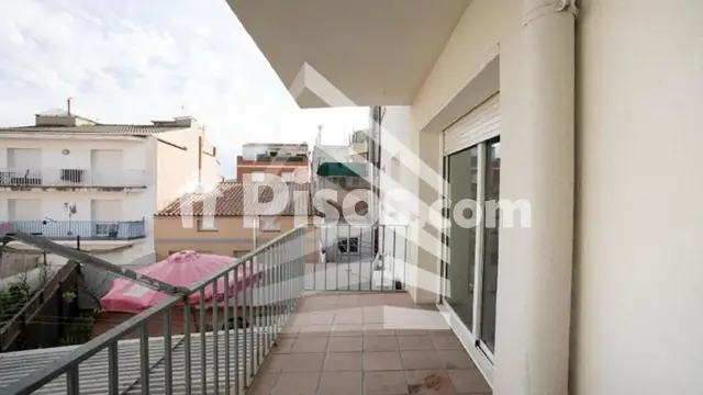 Foto principal de Piso en venta en Avinguda del Doctor Pasteur, cerca de Carrer de Copons en Ponent por 181.000 €