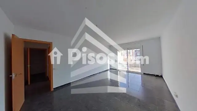 Foto 5 de Piso en venta en Avinguda del Doctor Pasteur, cerca de Carrer de Copons en Ponent por 181.000 €