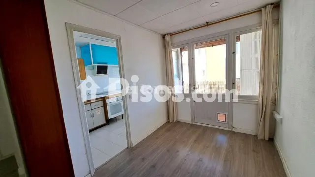 Foto 3 de Piso en venta en Camí Ral, cerca de Carrer de Sant Joan en Centre por 210.000 €