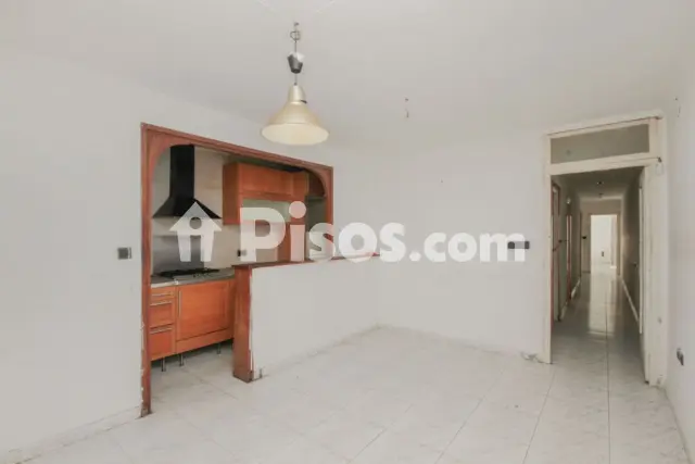 Foto principal de Piso en venta en Carrer de la Mare de Déu del Socors, cerca de Avinguda de Barcelona en Ca n'Anglada por 125.000 €