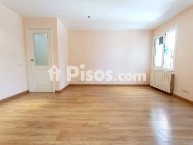 Foto 4 de Piso en venta en Passatge del Riu Segre en La Salut-Lloreda-Sistrells por 258.000 €