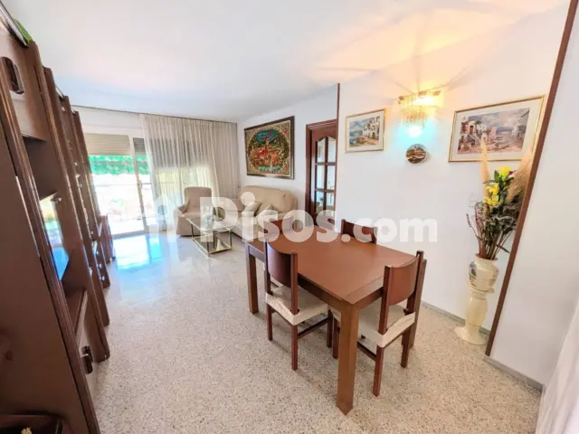 Foto principal de Piso en venta en Carrer de Nàpols en Llefià-Artigues por 239.900 €