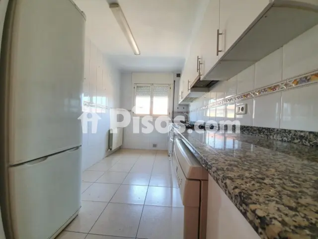 Foto 3 de Piso en venta en Calle Camí de L'Escorial en Caputxins-Santa Clara-Hospital por 239.000 €