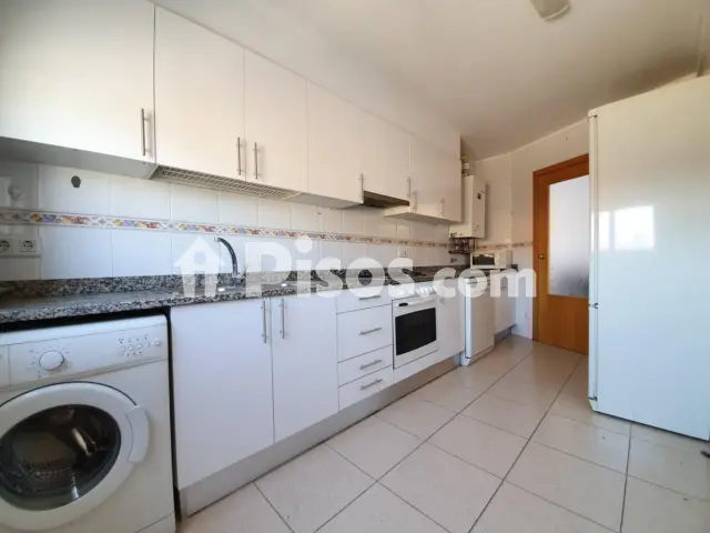 Foto 2 de Piso en venta en Calle Camí de L'Escorial en Caputxins-Santa Clara-Hospital por 239.000 €