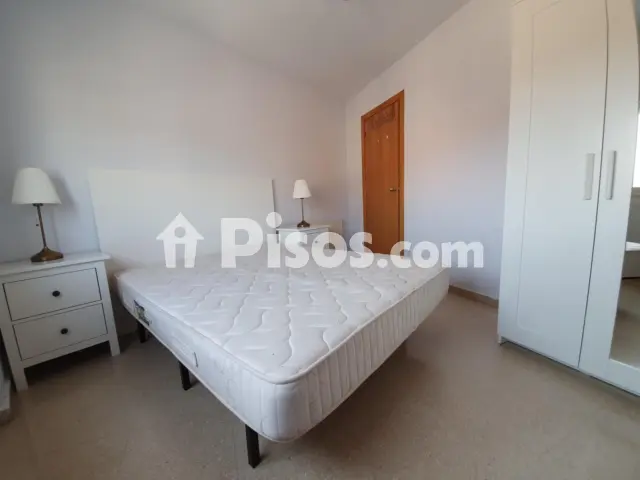 Foto principal de Piso en venta en Calle Camí de L'Escorial en Caputxins-Santa Clara-Hospital por 239.000 €