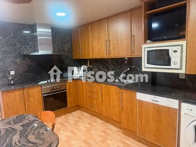Foto 3 de Piso en venta en Plaça d'Enric Morera en Campoamor por 272.000 €