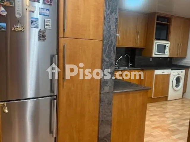 Foto 4 de Piso en venta en Plaça d'Enric Morera en Campoamor por 272.000 €