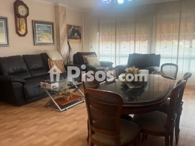 Foto 5 de Piso en venta en Plaça d'Enric Morera en Campoamor por 272.000 €