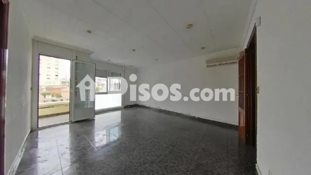 Foto principal de Piso en venta en Carrer d'Antoni Gaudí en Congost-Can Gili por 165.000 €