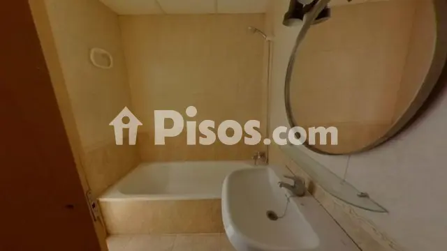 Foto 5 de Piso en venta en Carrer de Santa Maria en Barri Antic por 75.450 €
