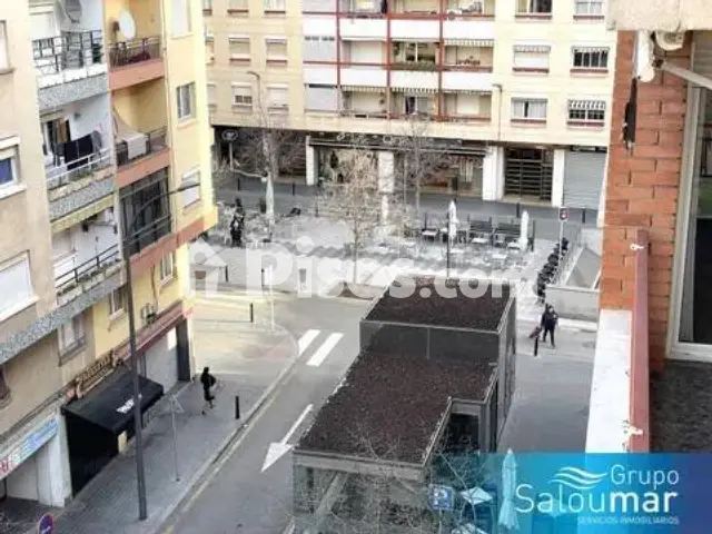 Foto 4 de Piso en venta en Centre en Centre por 165.000 €
