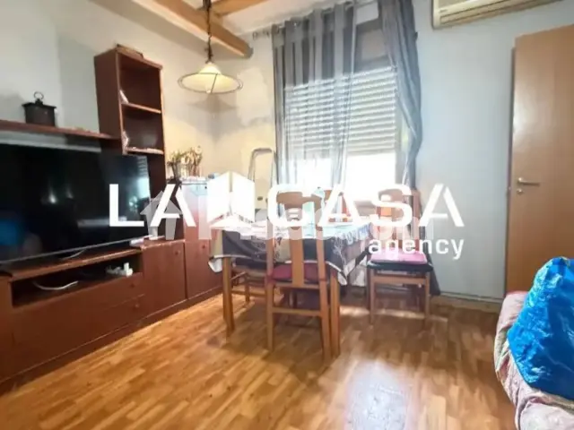 Foto 2 de Piso en venta en Badalona en Badalona por 110.000 €