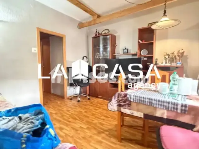 Foto 3 de Piso en venta en Badalona en Badalona por 110.000 €
