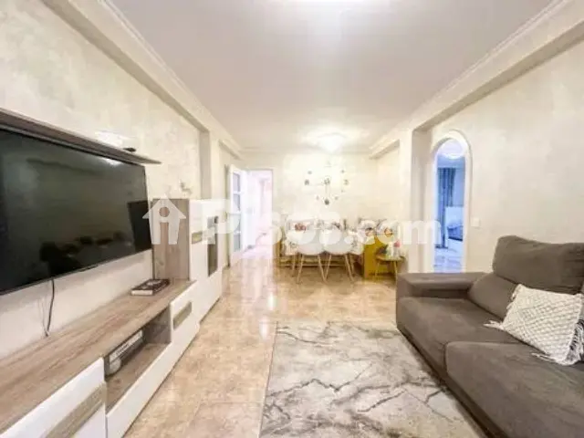 Foto 2 de Piso en venta en Centre en Centre por 166.000 €