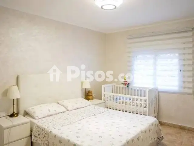 Foto 5 de Piso en venta en Centre en Centre por 166.000 €