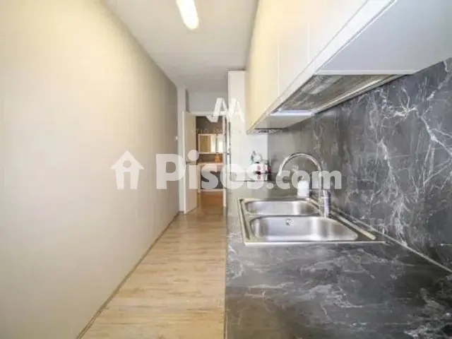 Foto 5 de Piso en venta en Centre en Centre por 200.000 €