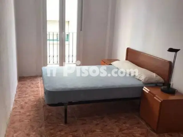 Foto 3 de Piso en venta en Centre en Centre por 92.000 €