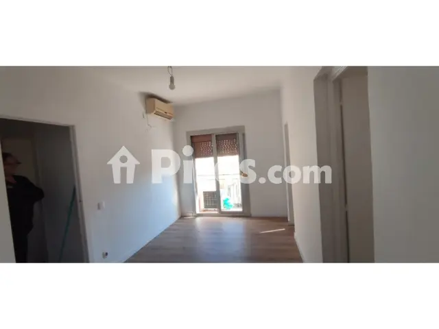 Foto 2 de Piso en venta en Montigalà-Sant Crist en Montigalà-Sant Crist por 180.000 €
