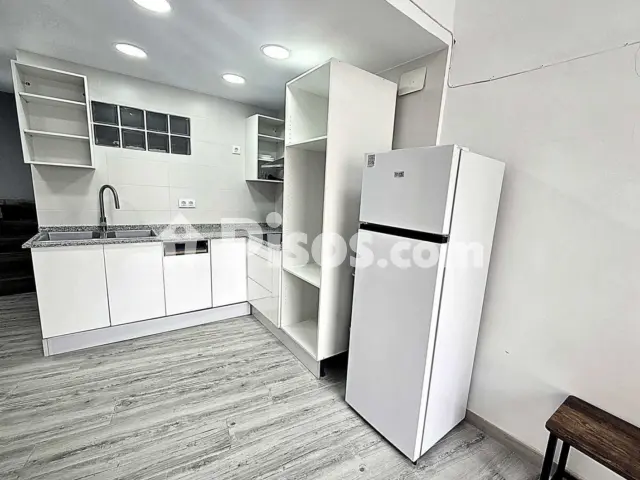 Foto 5 de Piso en venta en Carrer de Santa Maria en Centre por 129.000 €