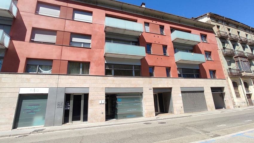 Foto 2 de Calle de Mossèn Cinto Verdaguer, 29